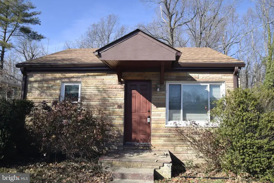 191 Deacon Rd, Fredericksburg, VA 22405 - #2