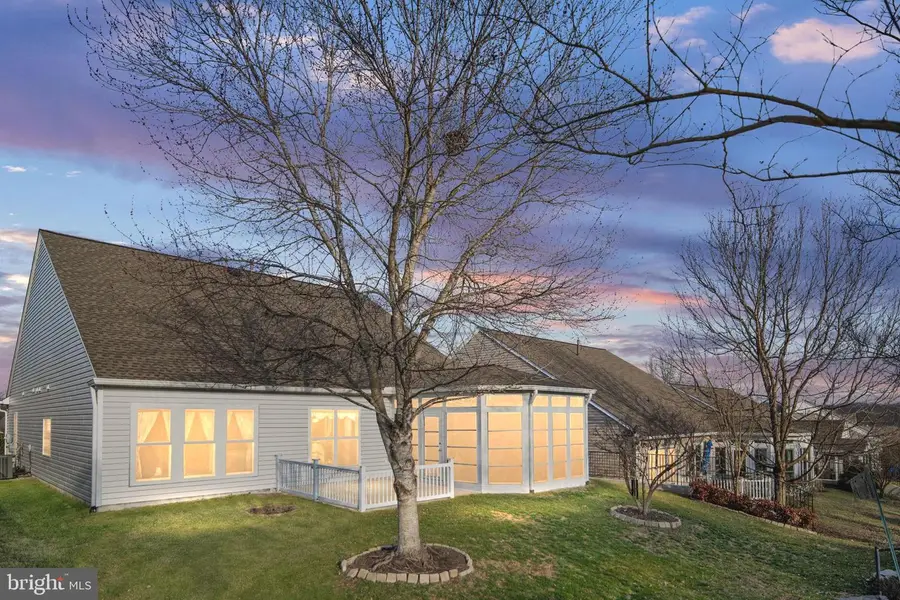 28 Castlewood Dr, Fredericksburg, VA 22406 - #2