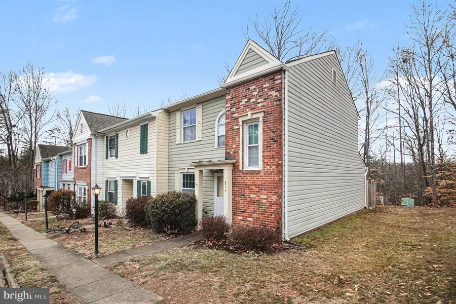 211 Wind Ridge Dr, Stafford, VA 22554 - #3