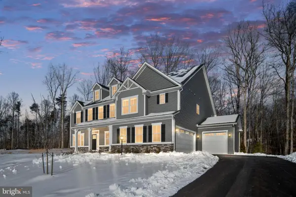 112 Lake Bluff Court, FREDERICKSBURG, VA 22406