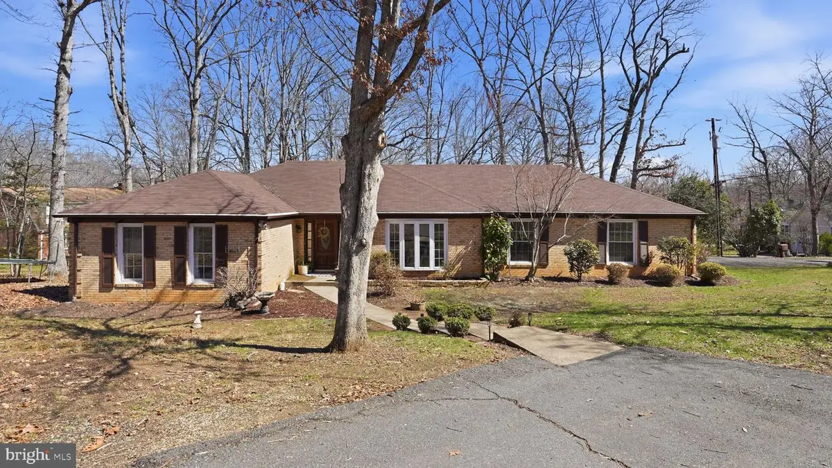 1200 Richmond Dr, Stafford, VA 22554 - #1