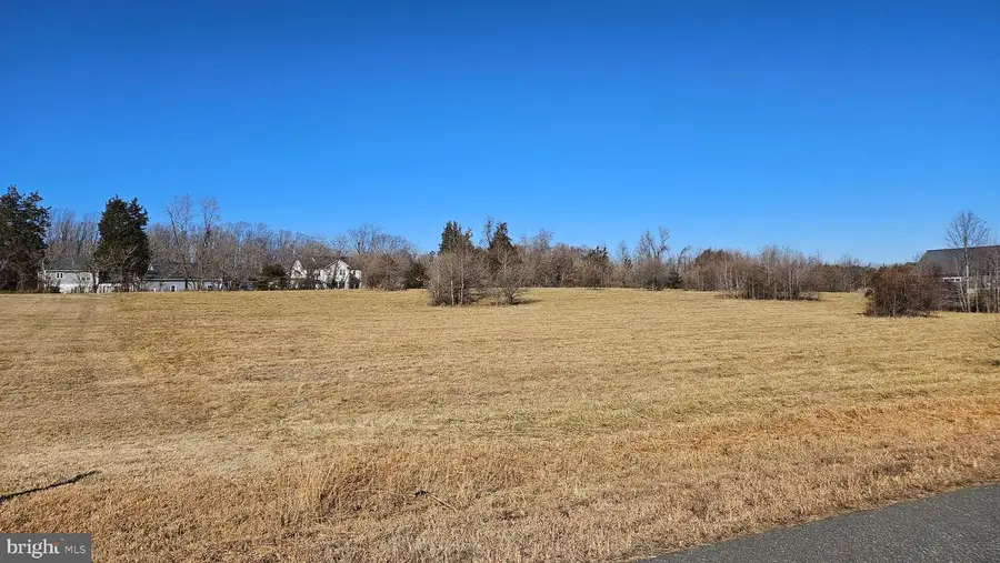 64 Bridlewood Ln, Fredericksburg, VA 22406 - Image #3