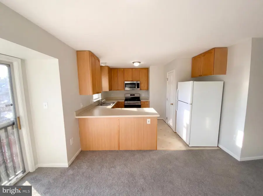 106 Brenwick Ct, Stafford, VA 22554 - #2