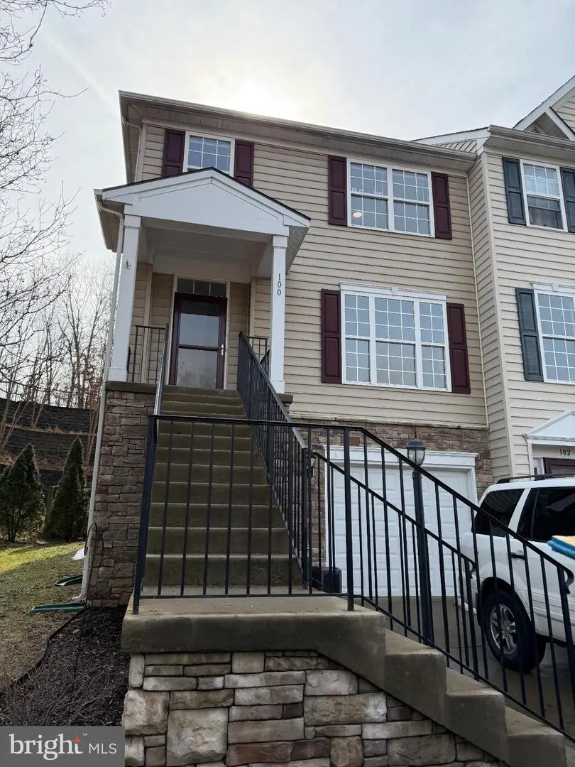 100 Mooring Ct, Stafford, VA 22554 - #2