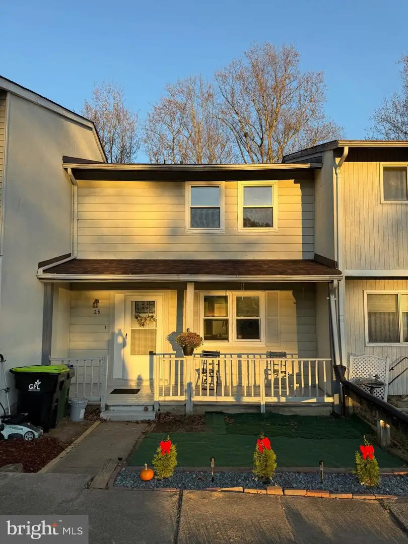 28 Wayside Ct, Stafford, VA 22554 - #1