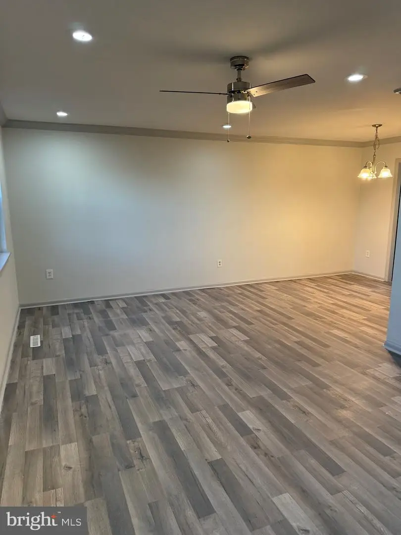 28 Wayside Ct, Stafford, VA 22554 - #3