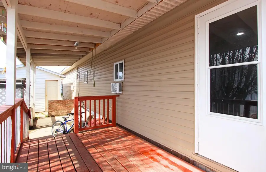 41 Anita Dr, Stafford, VA 22556 - #2