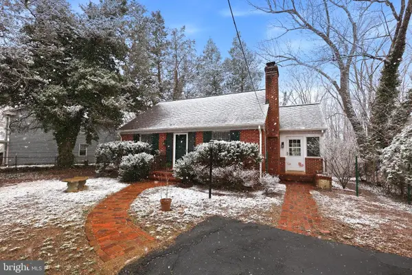 1007 Manning Dr, FREDERICKSBURG, VA 22405