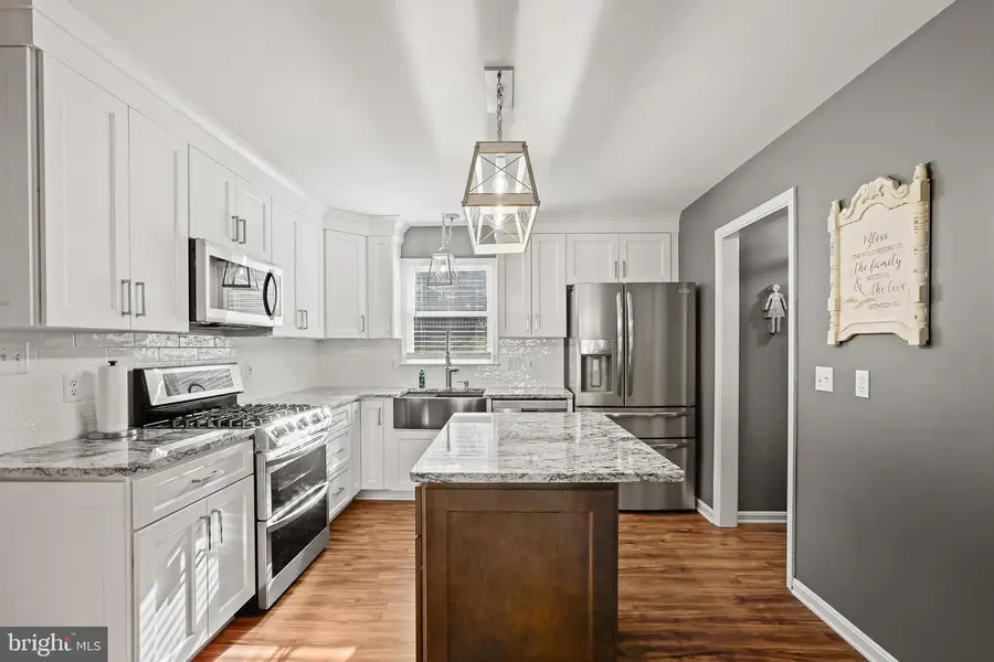 16 S Pointe Ln, Fredericksburg, VA 22405 - #3