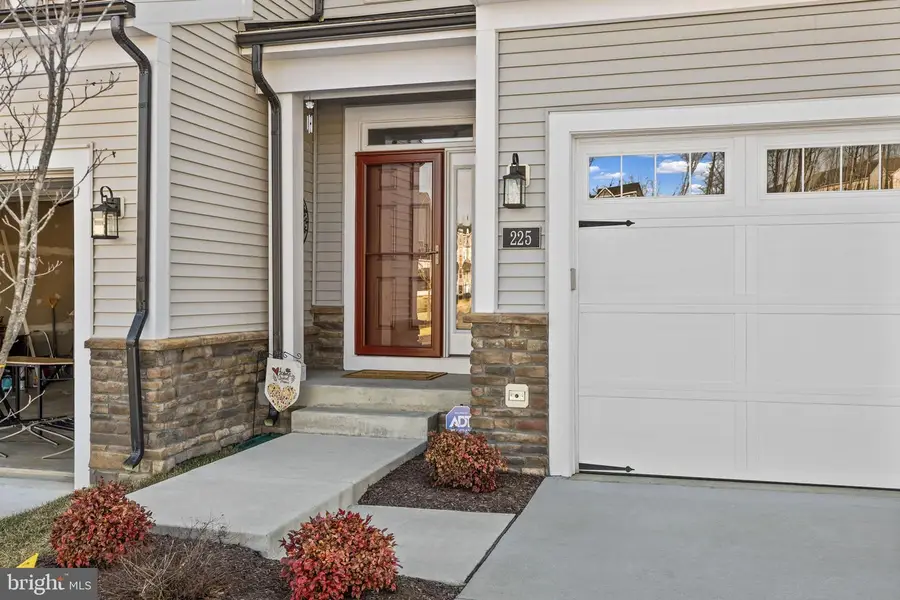 225 Smokebush Dr, Stafford, VA 22554 - #3