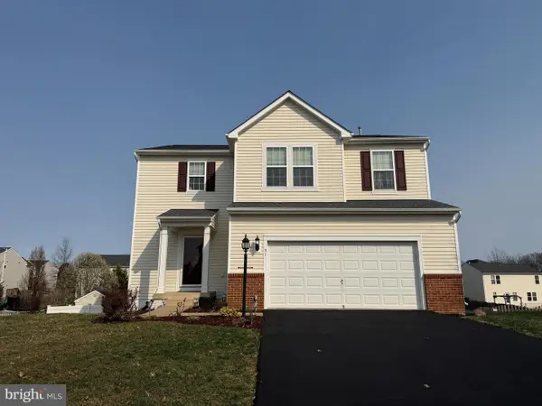 51 Charter Gate Dr, FREDERICKSBURG, VA 22406