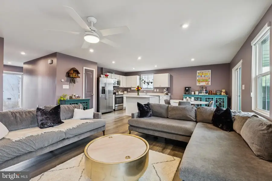 504 Old Potomac Church Rd, Stafford, VA 22554 - #3