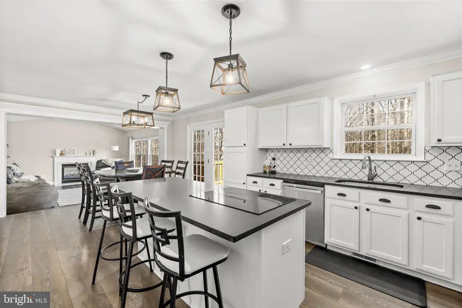 32 Norfolk St, Fredericksburg, VA 22406 - #3