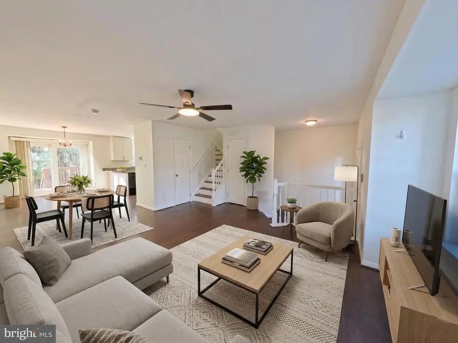 707 Kings Crest Dr, Stafford, VA 22554 - #2