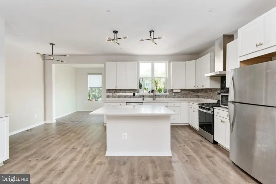 424 Honeyberry Ln, Fredericksburg, VA 22405 - #2