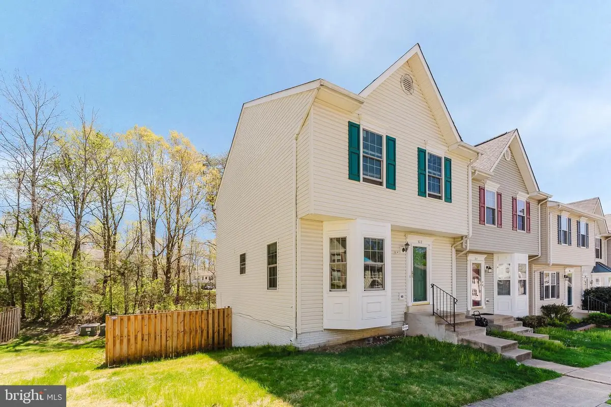 302 Kings Crest Dr, Stafford, VA 22554 - #1