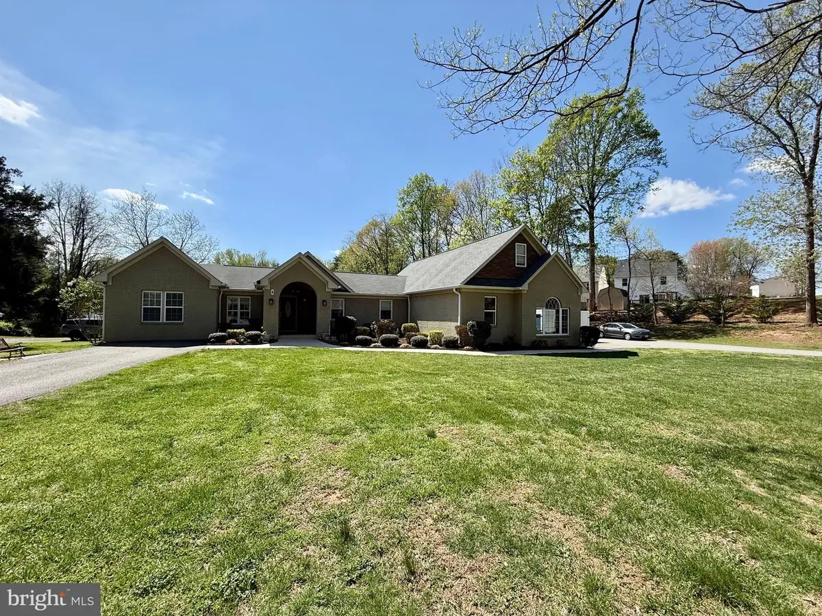 8 Boondocks Ln, Stafford, VA 22554 - #1