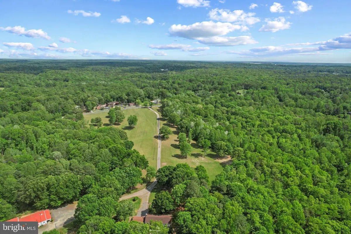 41 Wood Landing Rd, Fredericksburg, VA 22405 - #1