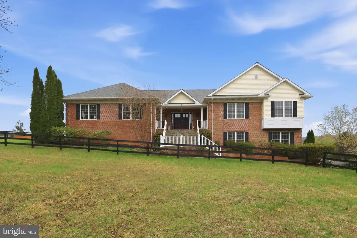 21 Meridan Ln, Stafford, VA 22556 - #1