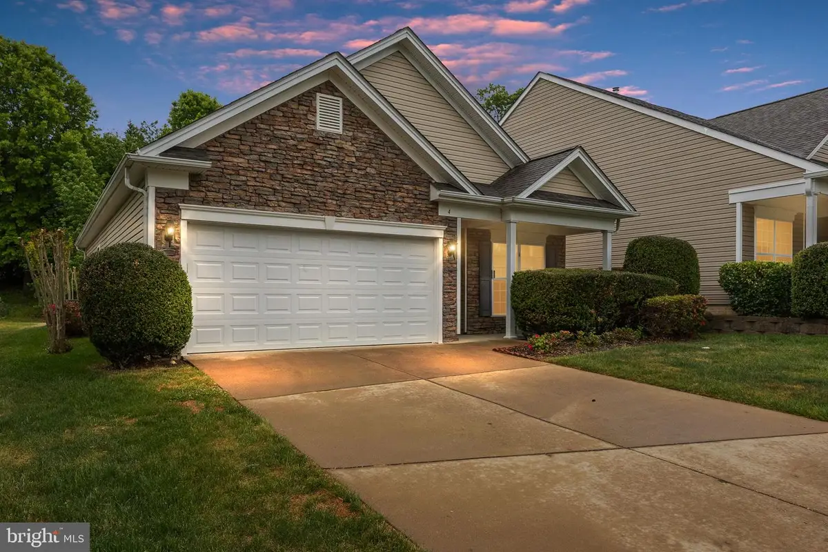 4 Harborton Ln, Fredericksburg, VA 22406 - #1