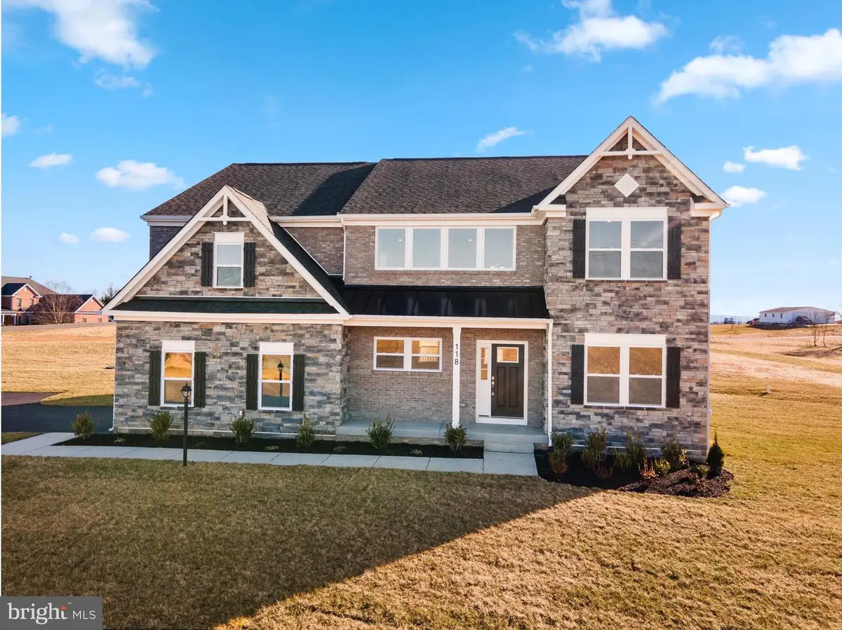 143 Hillsdale Dr, Fredericksburg, VA 22405 - #1