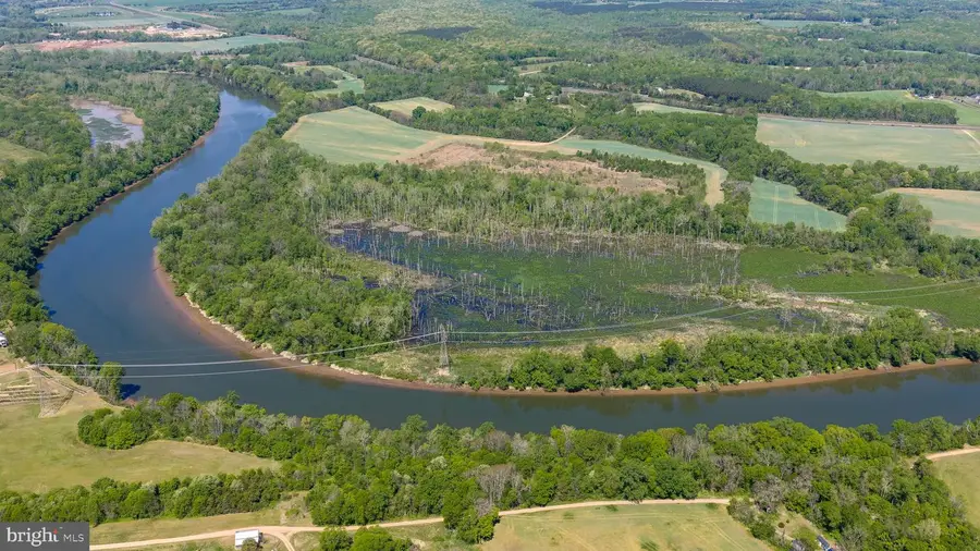 1432 Kings Hwy, Fredericksburg, VA 22405 - #2