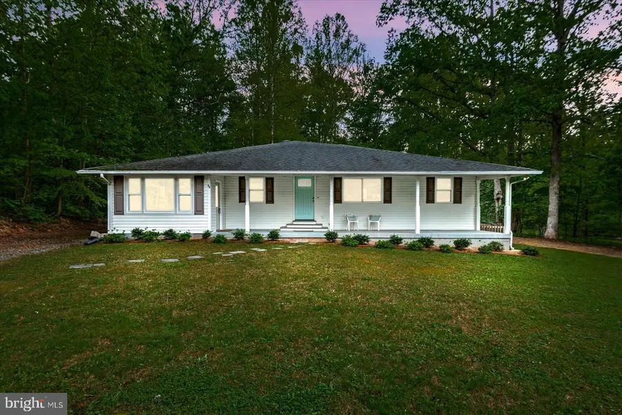 70 Hidden Lake Dr, Stafford, VA 22556 - #2