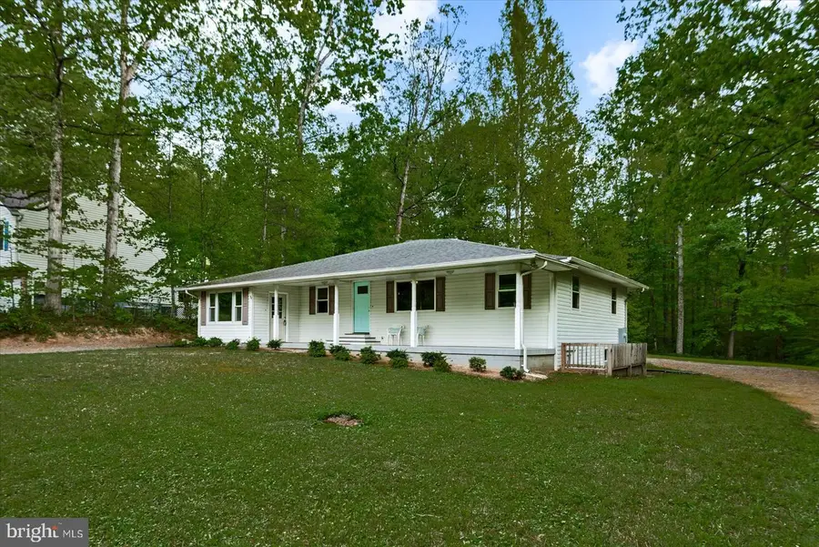70 Hidden Lake Dr, Stafford, VA 22556 - #3