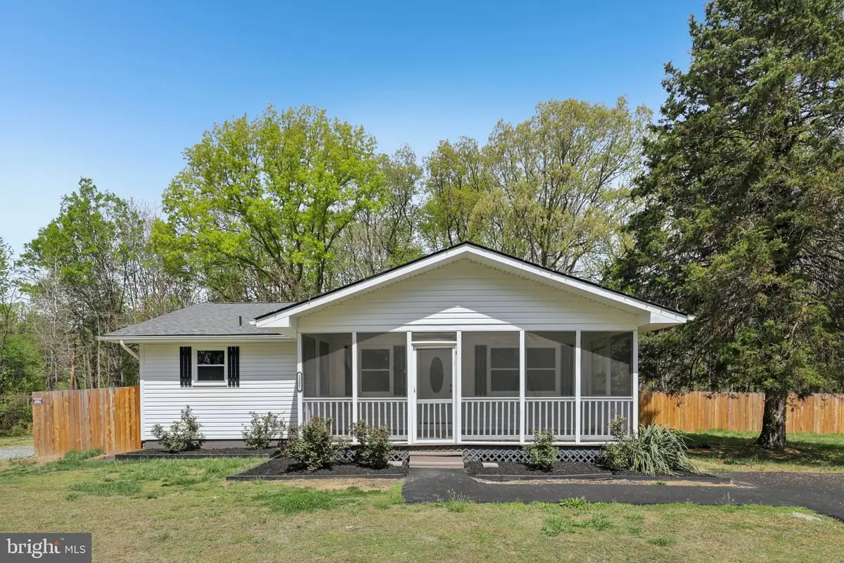 1257 White Oak Rd, Fredericksburg, VA 22405 - #1