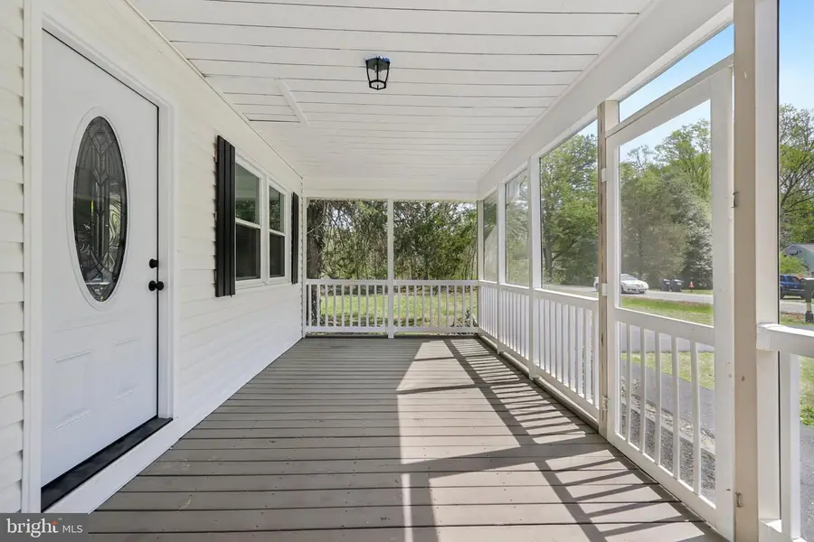 1257 White Oak Rd, Fredericksburg, VA 22405 - #3