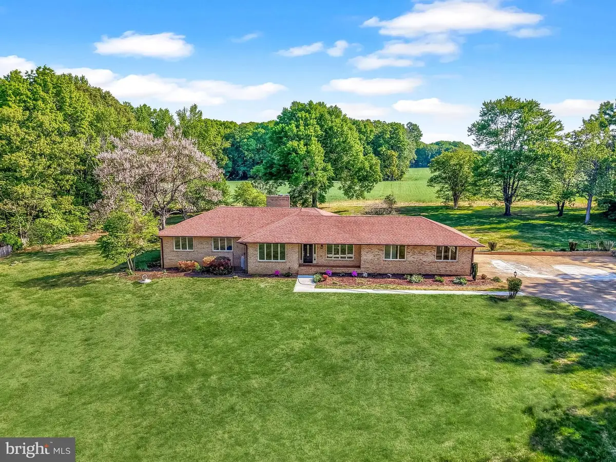 31 Little Creek Ln, Fredericksburg, VA 22405 - #1