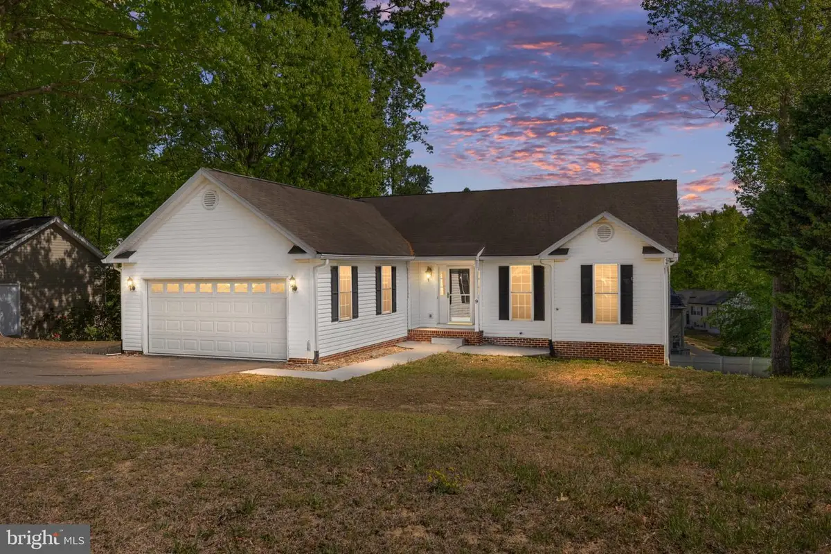 9 Yucca Dr, Fredericksburg, VA 22405 - #1