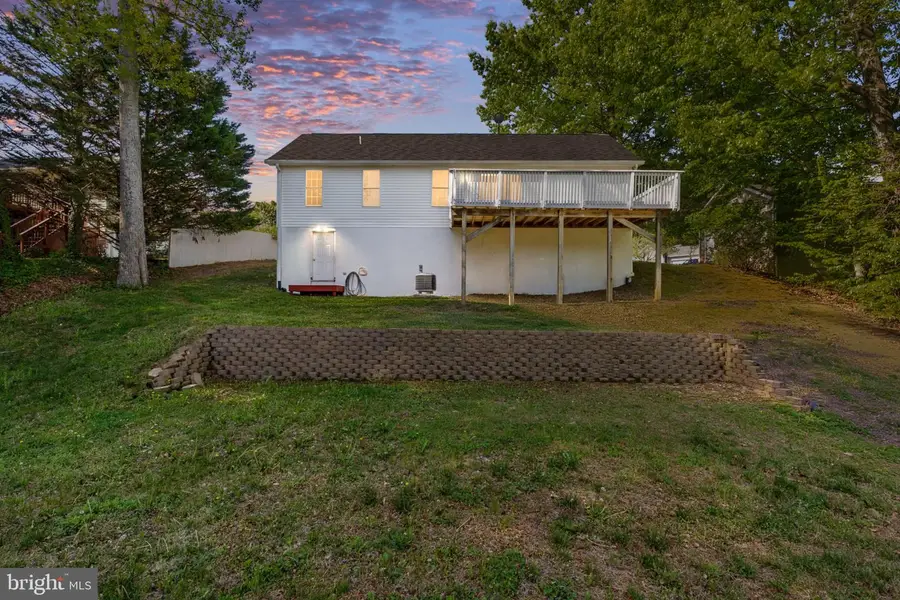 9 Yucca Dr, Fredericksburg, VA 22405 - #3