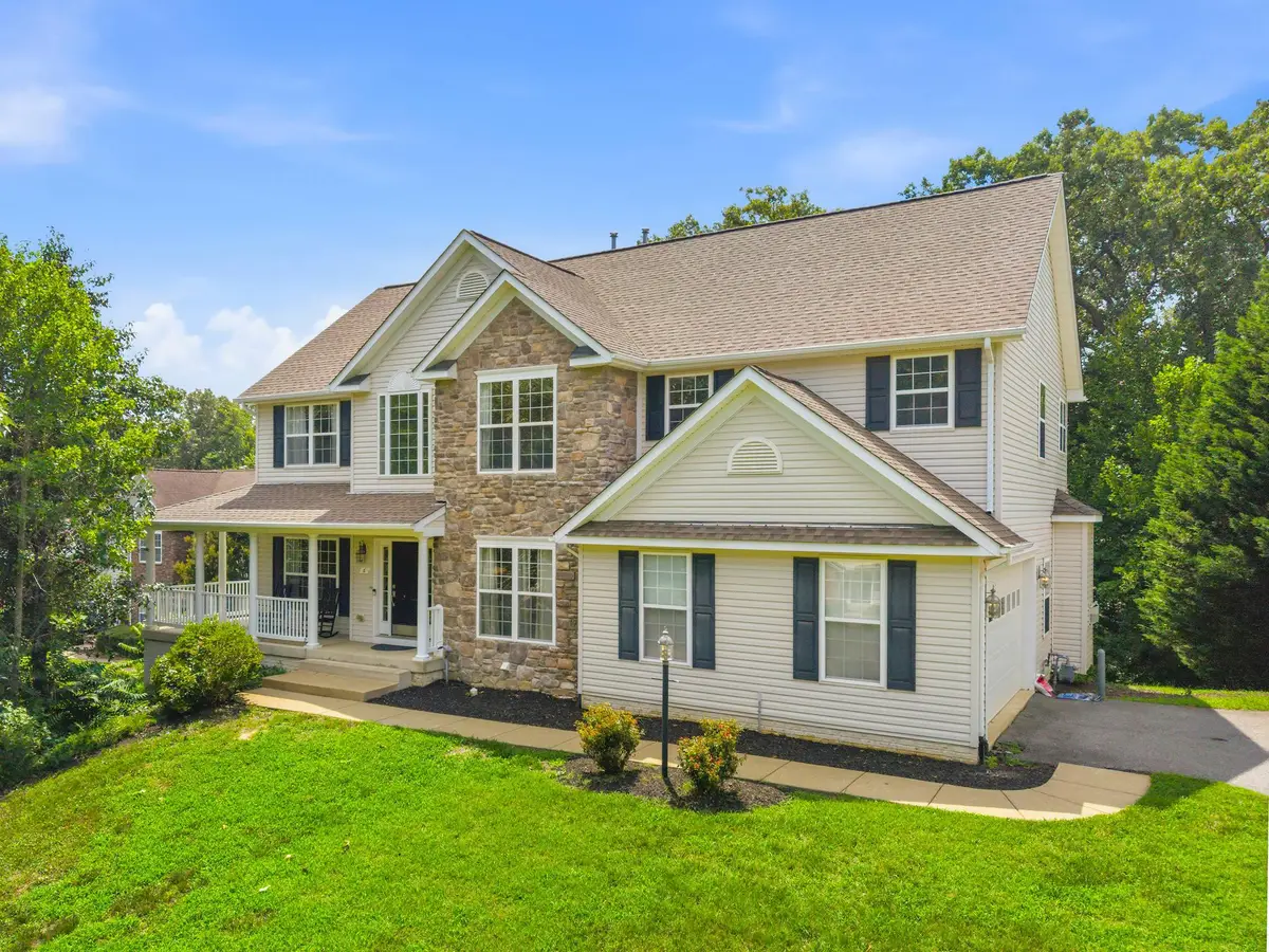6 Towering Oaks Dr, Fredericksburg, VA 22405 - #1