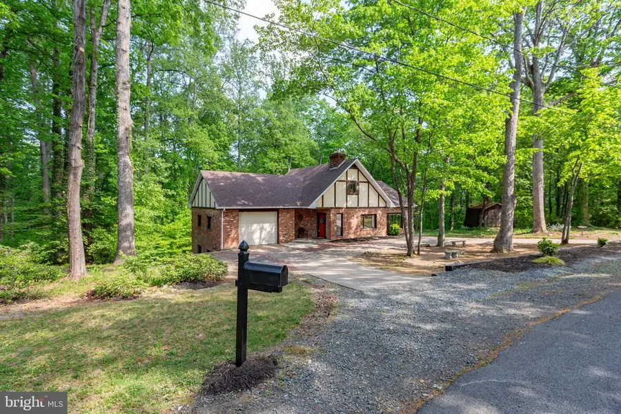 6 Westcott Pl, Fredericksburg, VA 22405 - #3