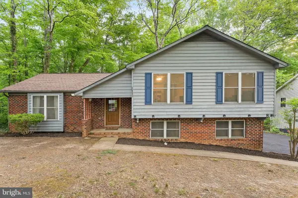 8 Adam Ct, FREDERICKSBURG, VA 22405
