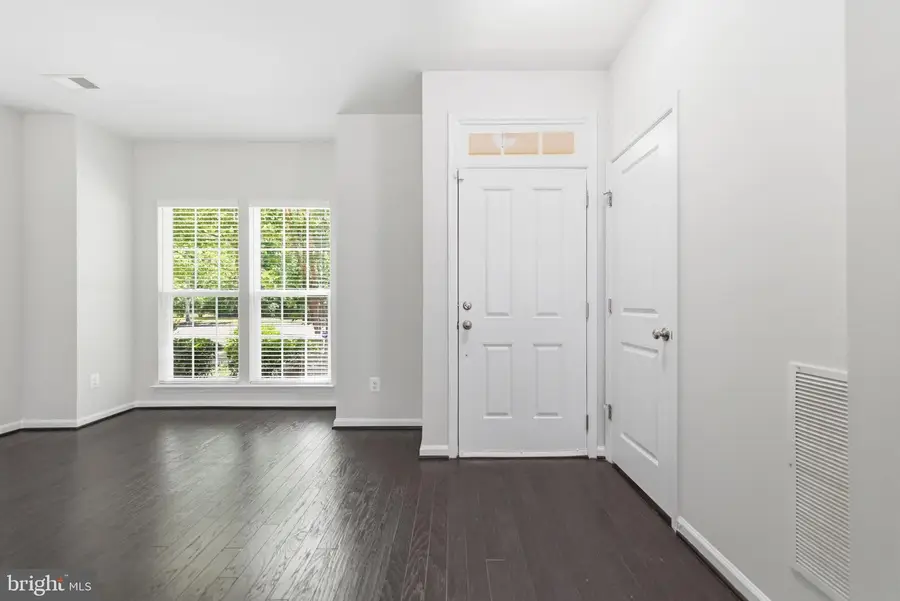 206 Shields Rd, Stafford, VA 22554 - #2