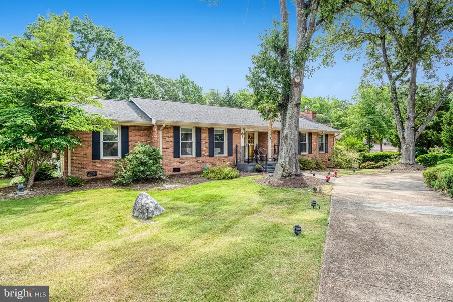 1208 Washington Dr, Stafford, VA 22554 - #2