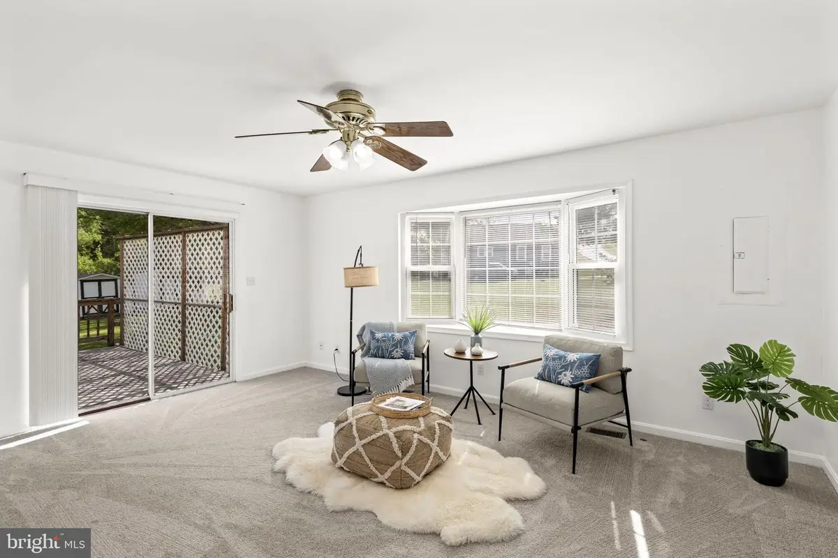 204 Little Whim Rd, Fredericksburg, VA 22405 - #1