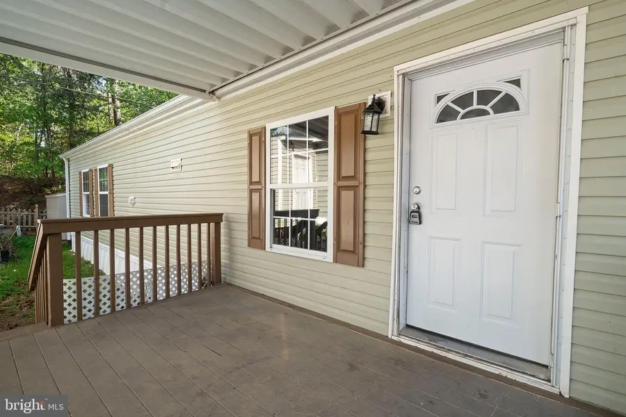 112 Paradise Ct, Stafford, VA 22554 - #2