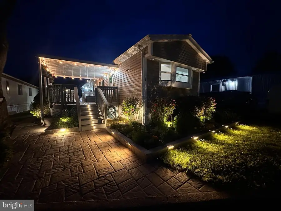 10 Renee Rd, Stafford, VA 22556 - #2