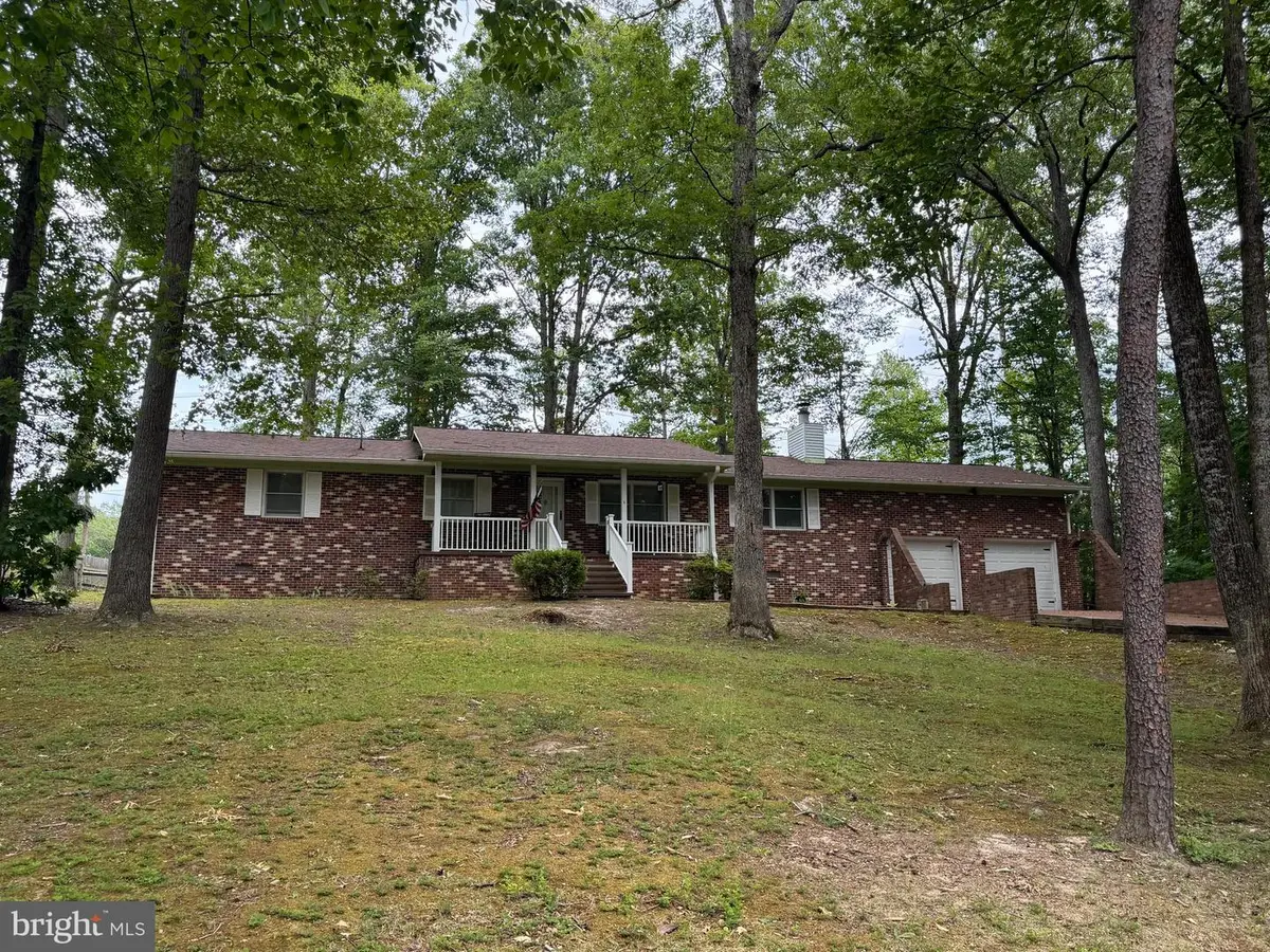 5 Greenridge Dr, Stafford, VA 22554 - #1