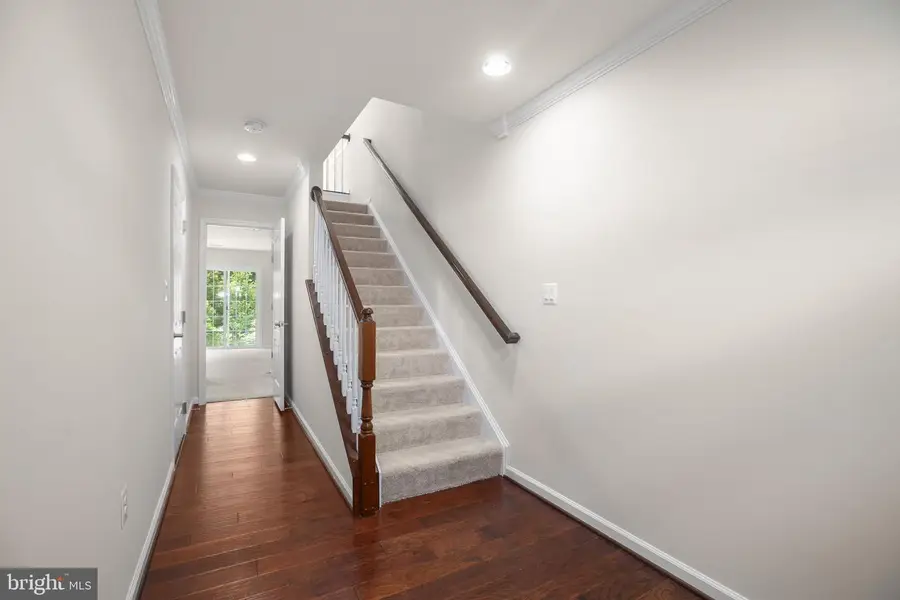 304 Tree Line Dr, Fredericksburg, VA 22405 - #3