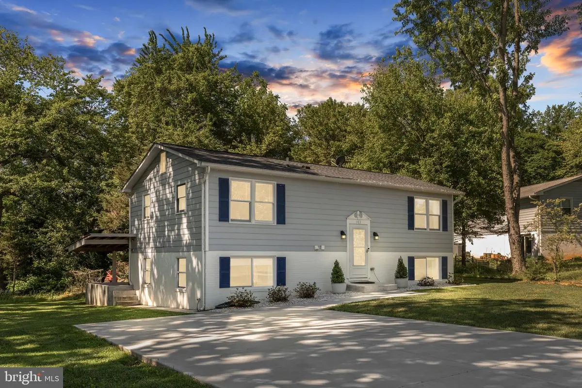 303 Via De Rosa Dr, Stafford, VA 22556 - #1