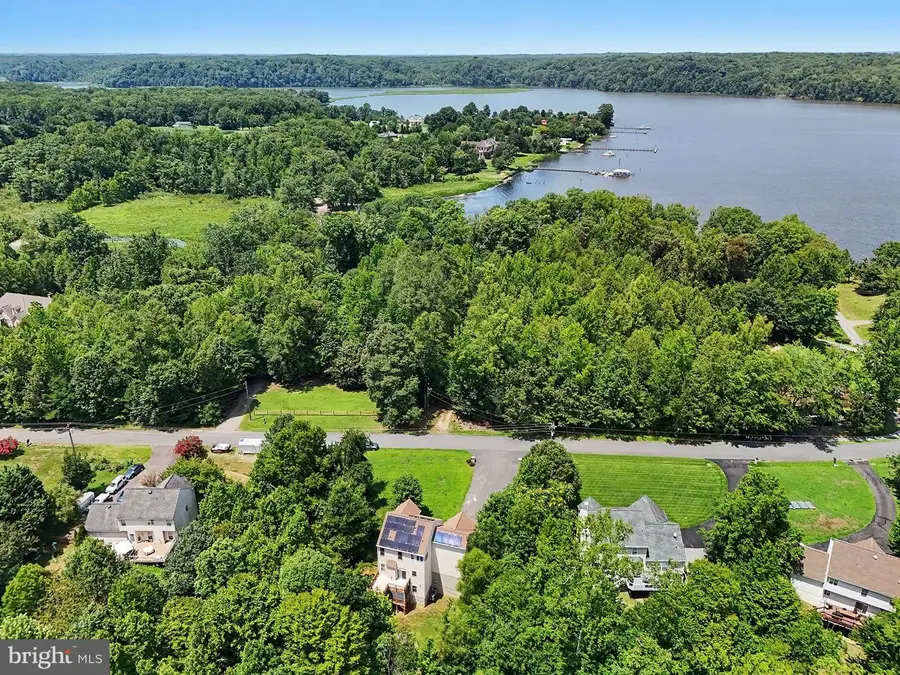 380 Wood Landing Rd, Fredericksburg, VA 22405 - #3