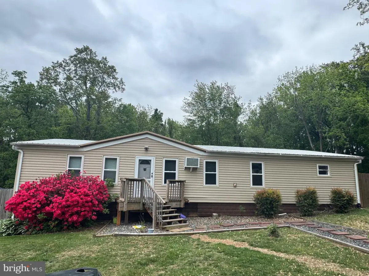 172 Barrett Heights Rd, Stafford, VA 22556 - #1