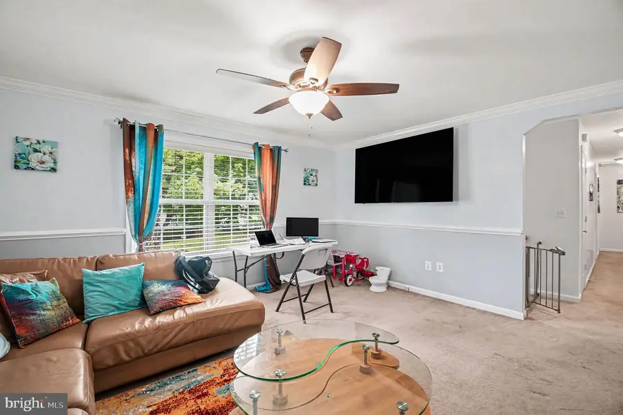 14 Myrtle Rd, Fredericksburg, VA 22405 - #3