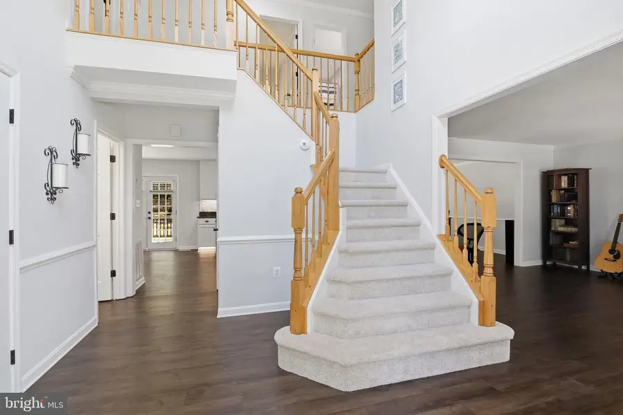 4 Bedford Ct, Fredericksburg, VA 22406 - #3