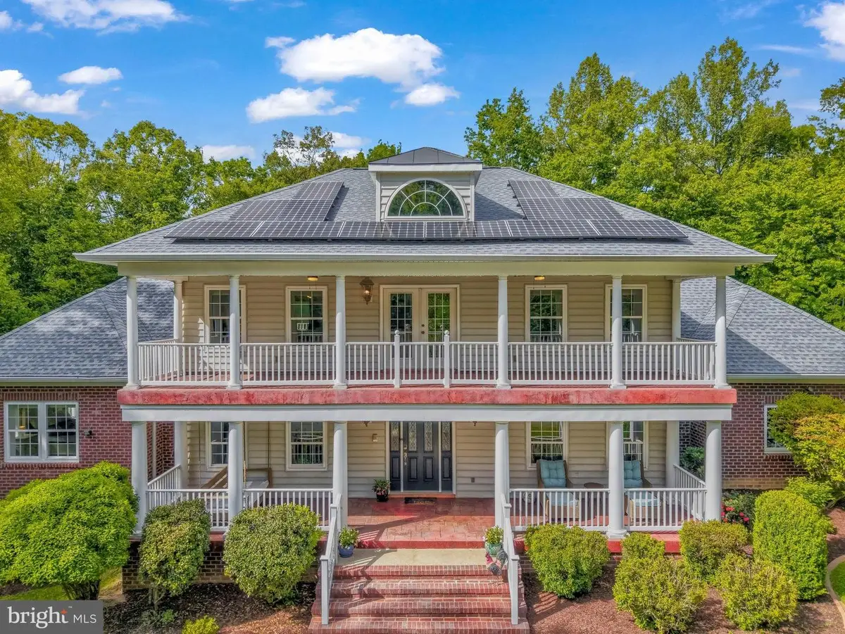 152 Old Cropps Mill Rd, Fredericksburg, VA 22406 - #1