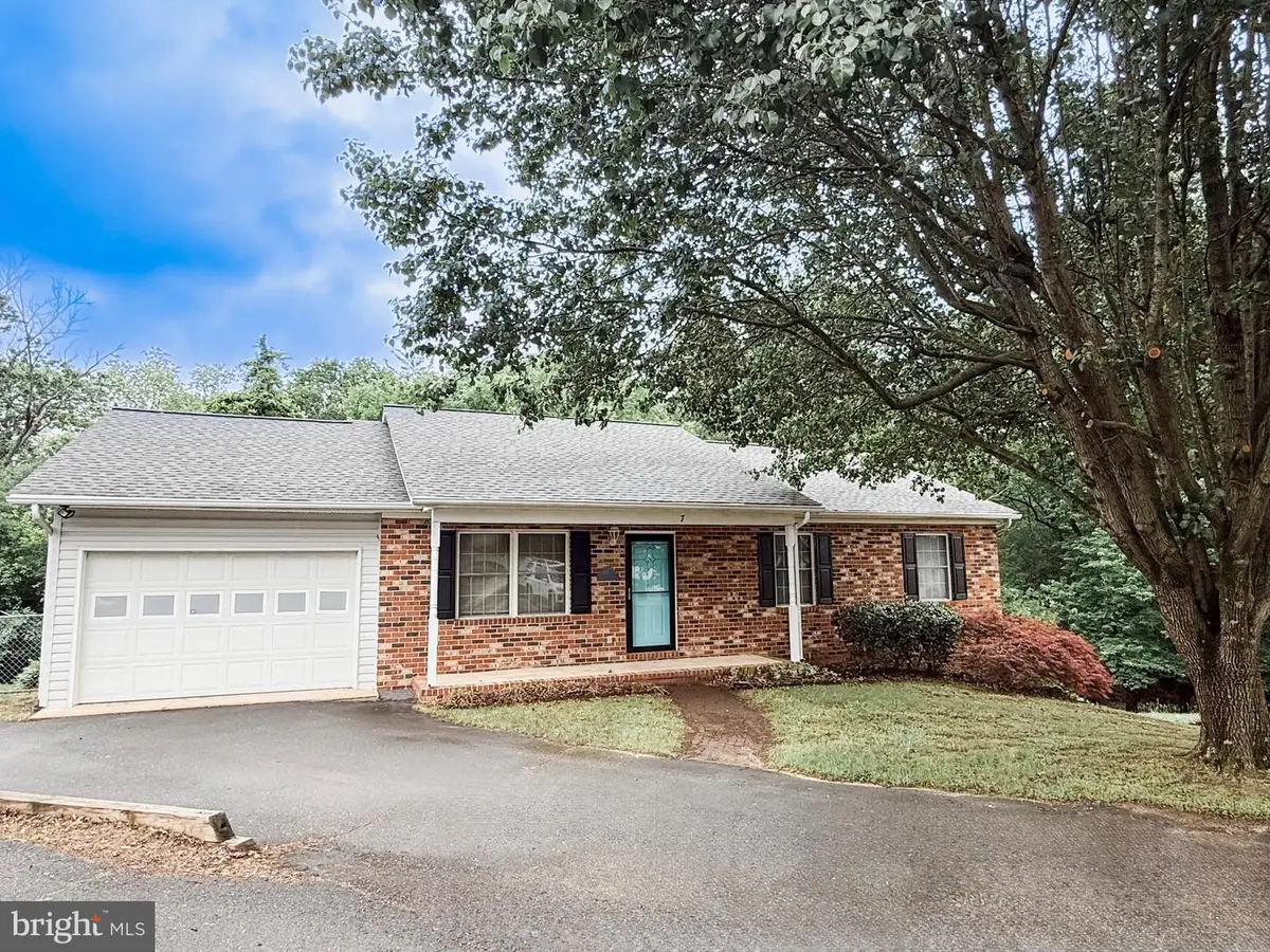 7 Payton Ct, Fredericksburg, VA 22405 - #1